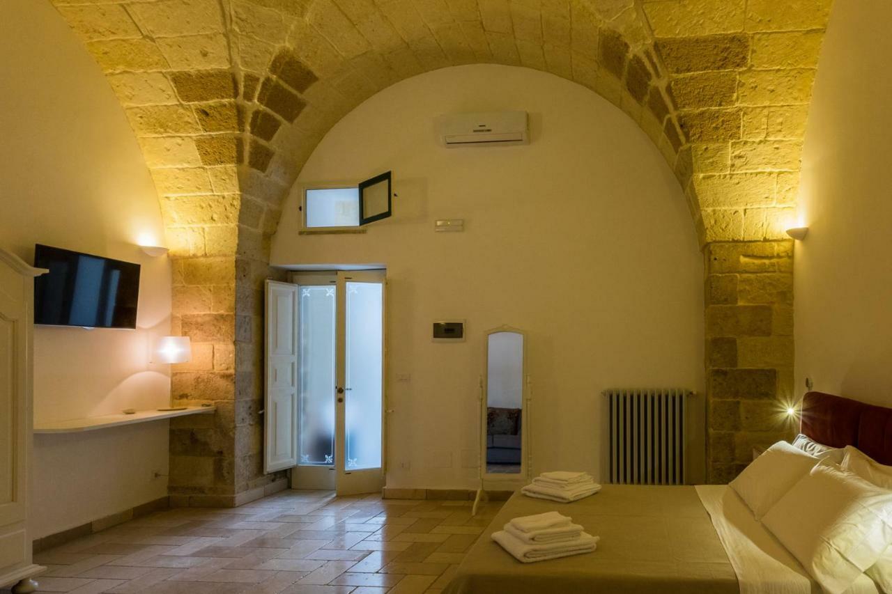 B&B Donnantonietta - Nobile Dimora Minervino di Lecce Bagian luar foto